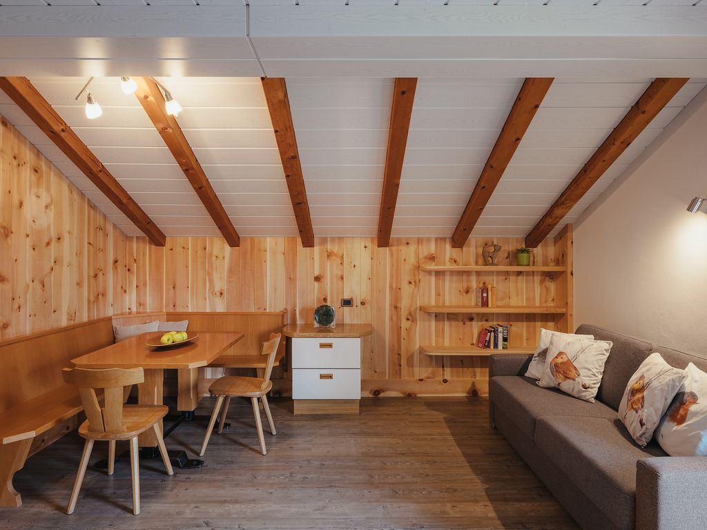 Wohnzimmer 9