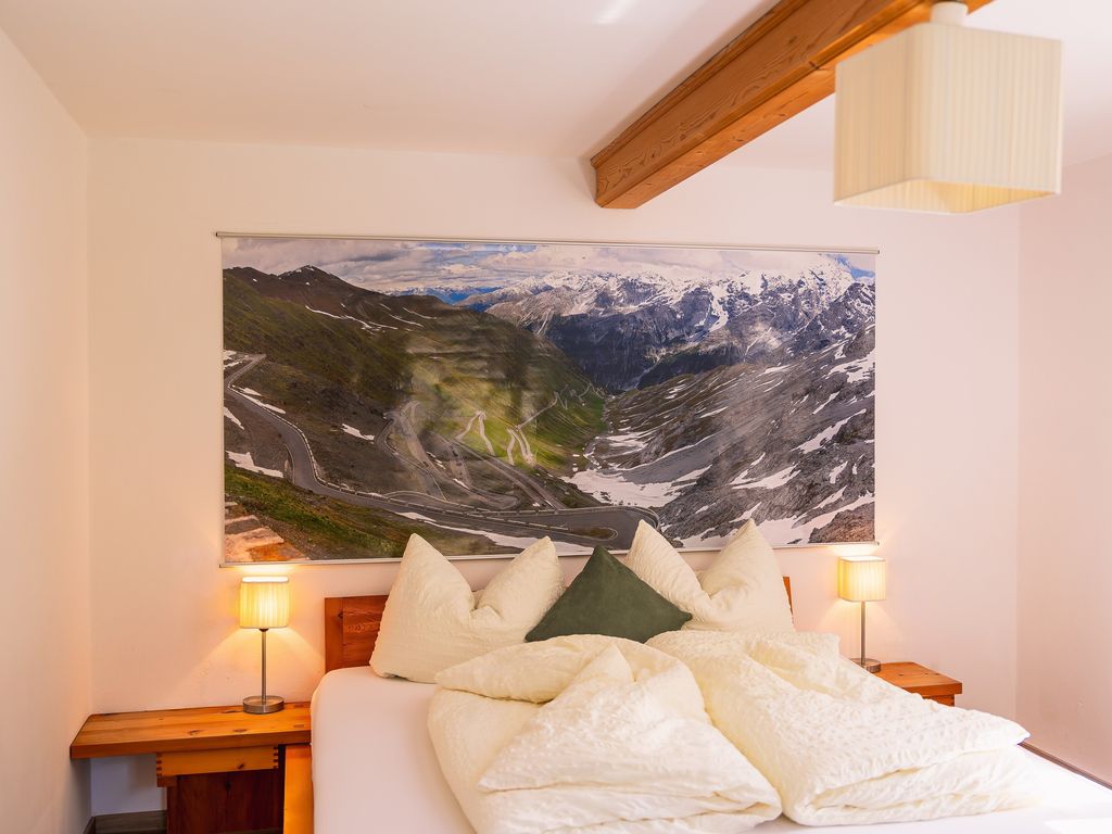 Übernachten direkt am Stilfserjoch