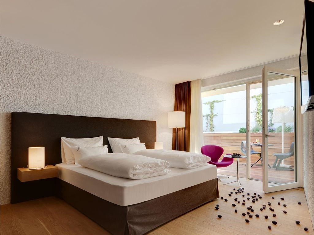 Junior Suite Zwetschge