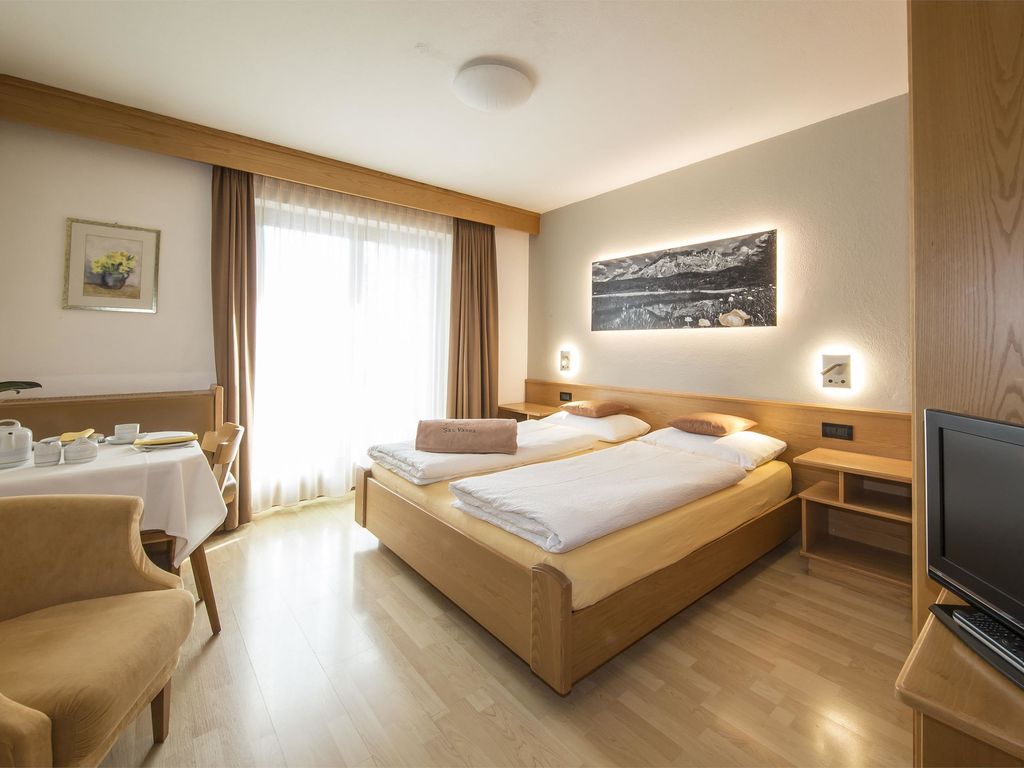 Appartment E