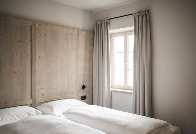 Apartment M mit Balkon