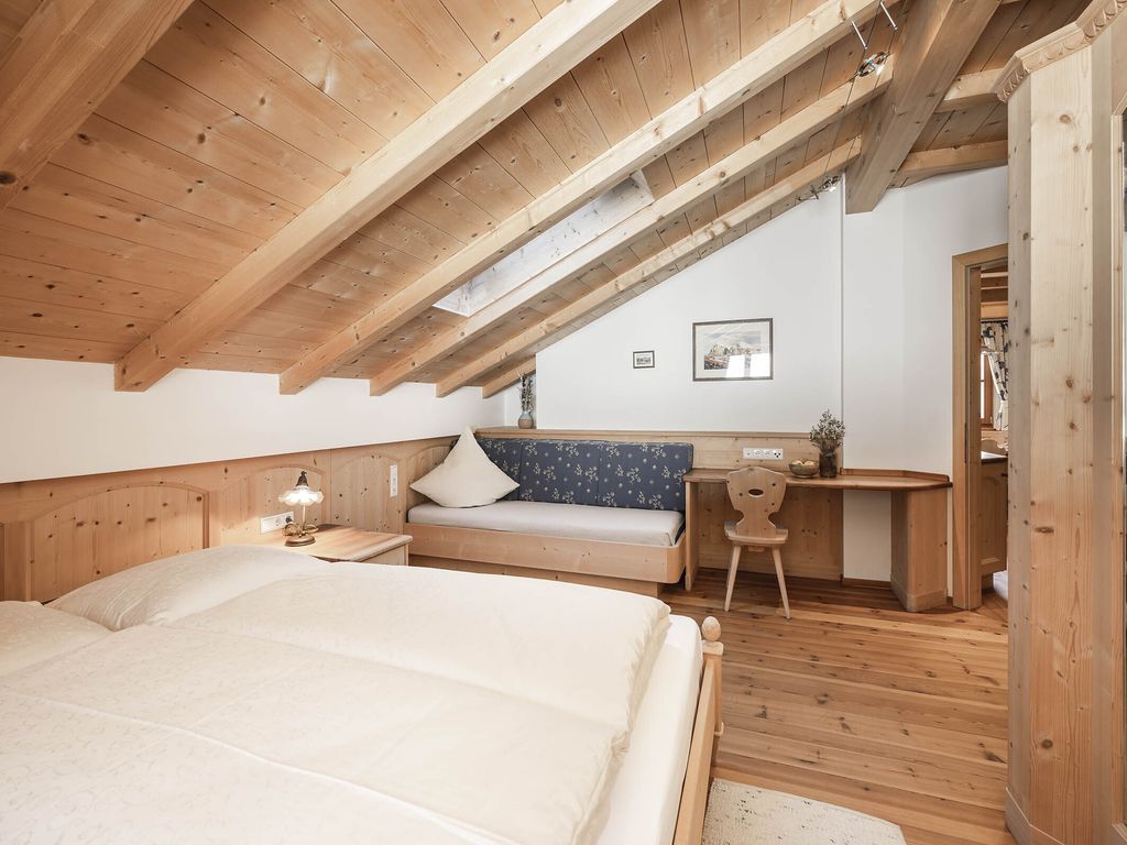 Schlafzimmer mit Leseecke
