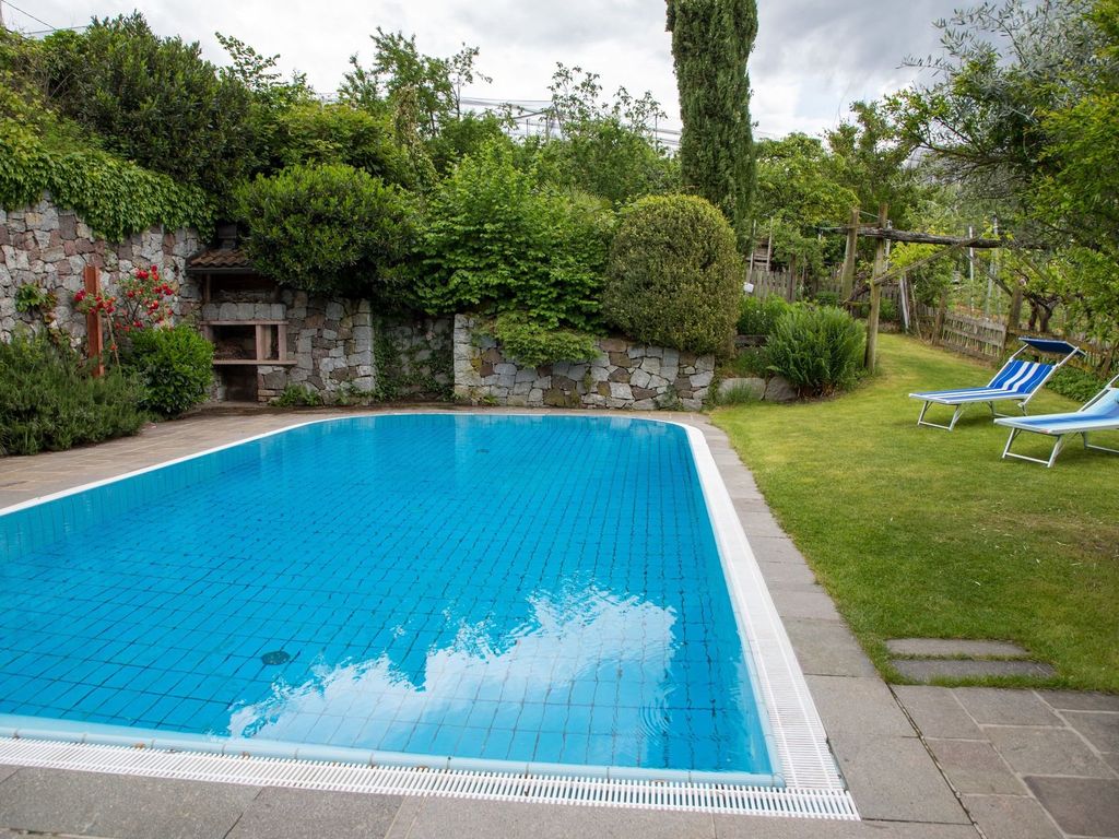Schwimmbad