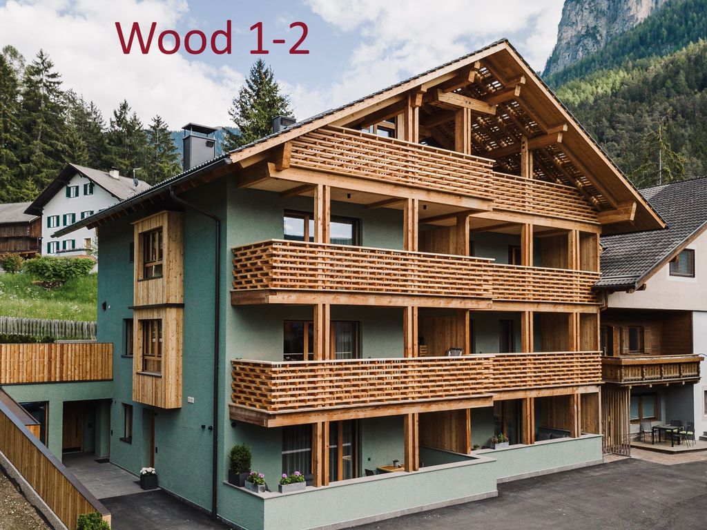 Max Green Wood 1 + 2