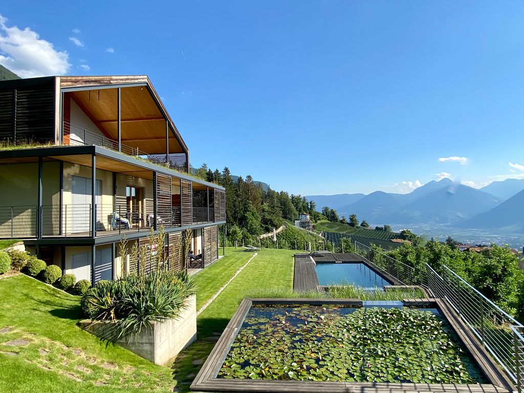 Dahoam Refugium Ausblick Naturpool