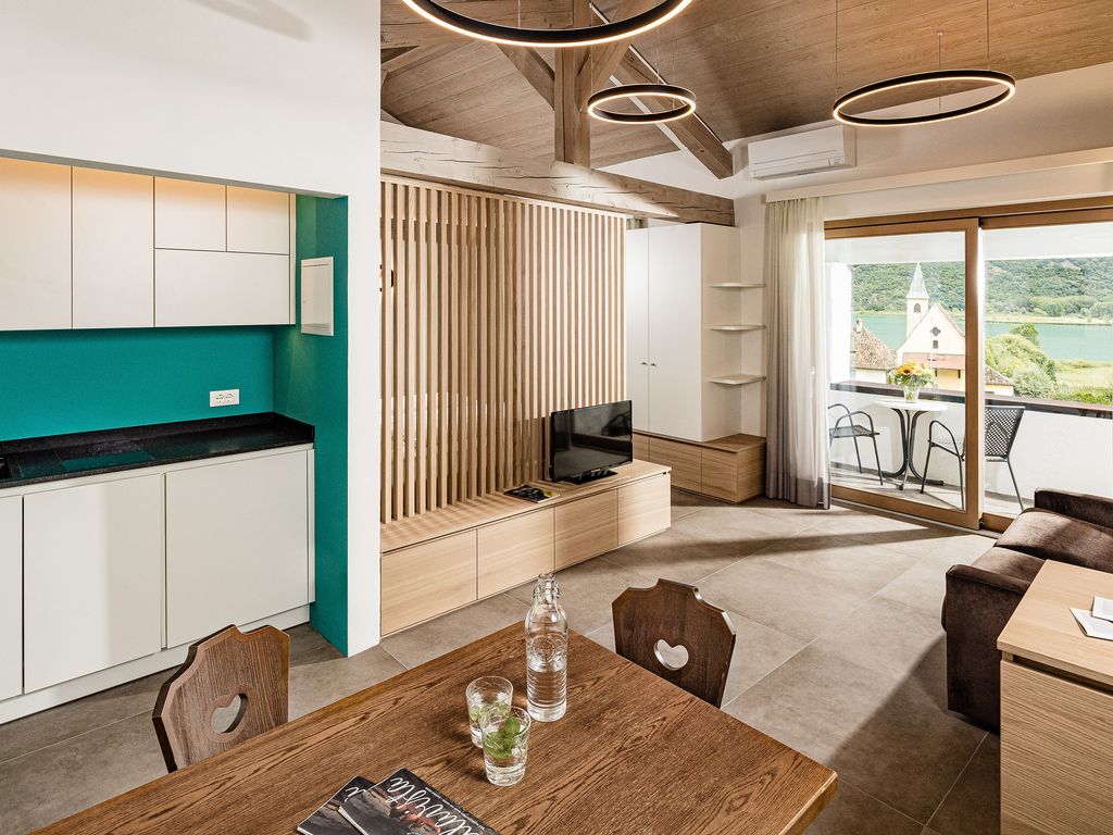 Apartment 3