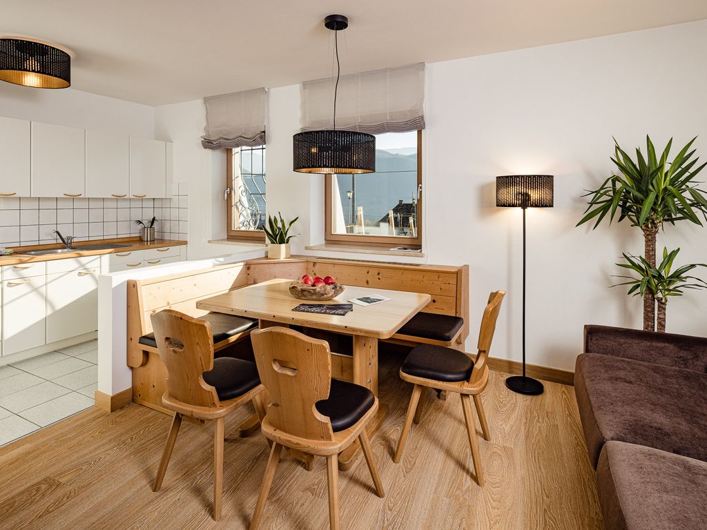 Apartment 5