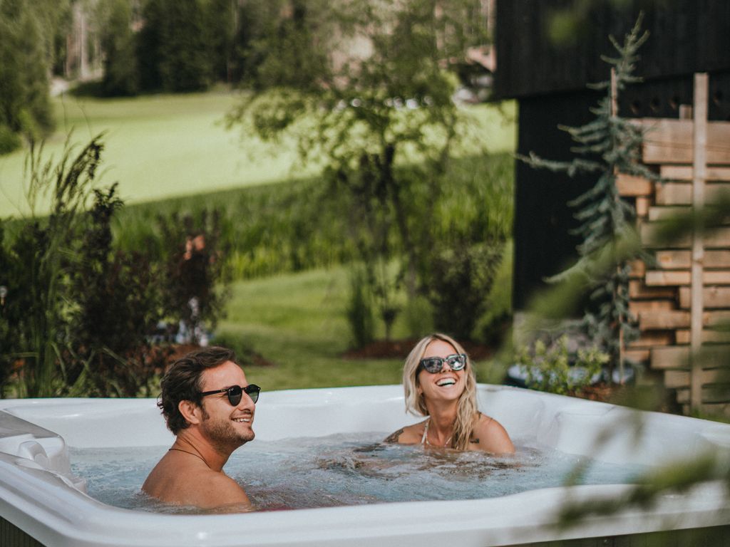 Brondstott Farm & Suites