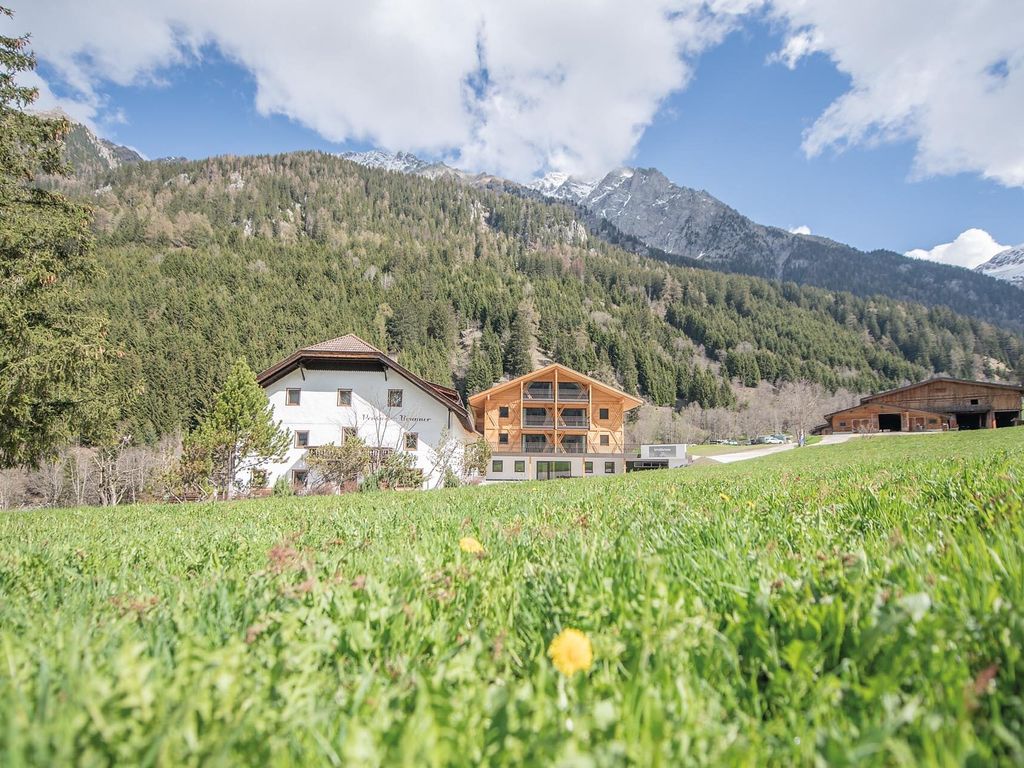 Apartments Hochbrunn und Pension Brunner