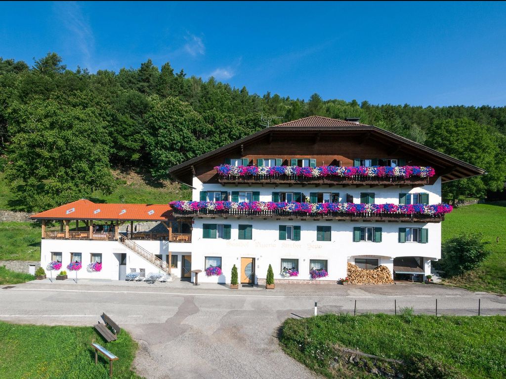 Garni Kircherstube