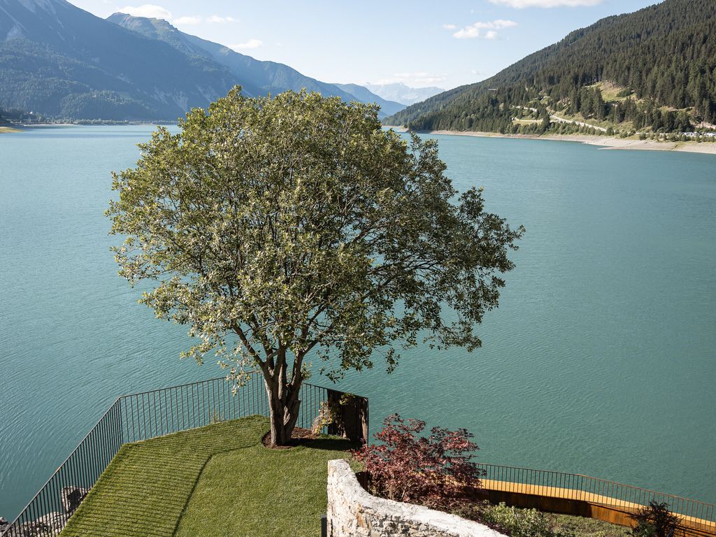 DAS SCHLÖSSL am Reschensee