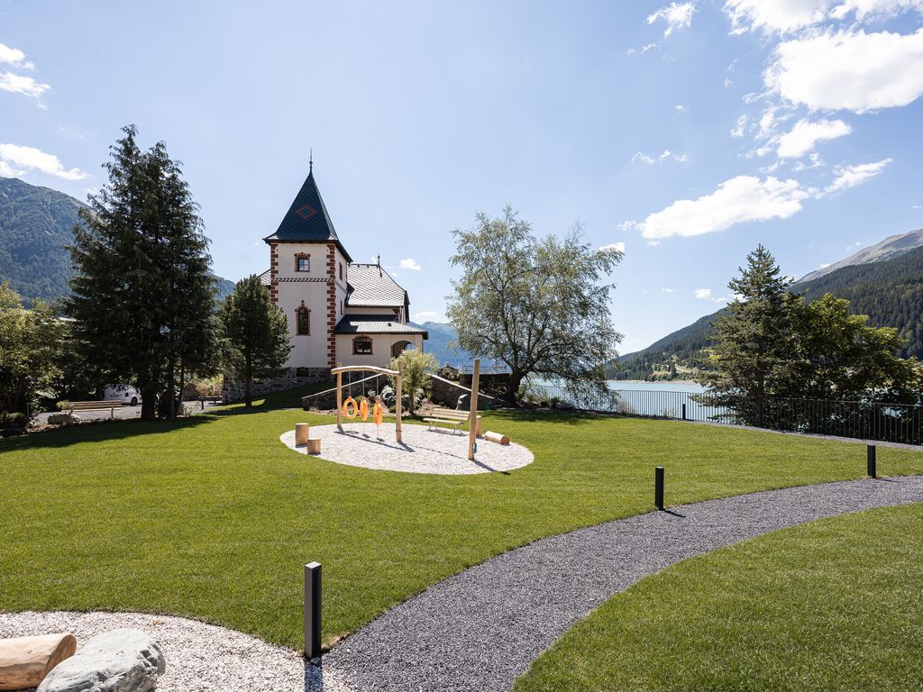 DAS SCHLÖSSL am Reschensee