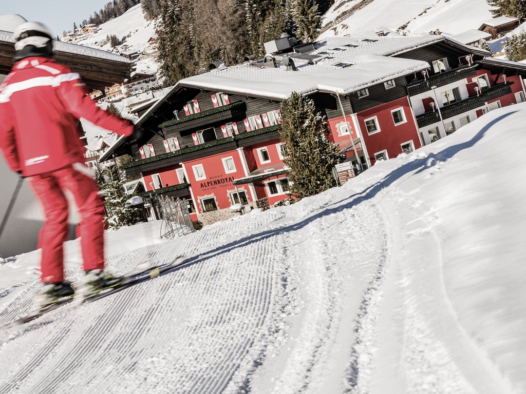 Hotel Alpenroyal