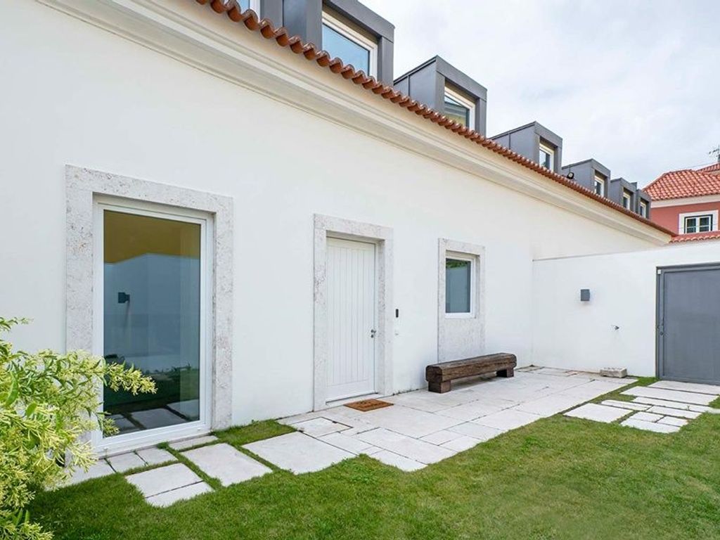 TANDEM PALACIO ALFAMA SUITES