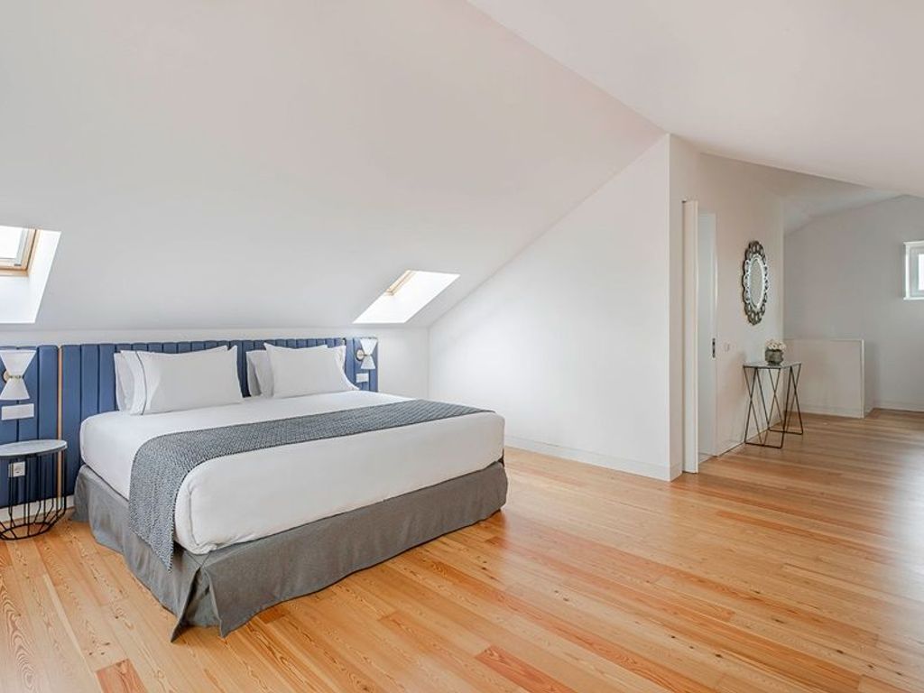 TANDEM PALACIO ALFAMA SUITES