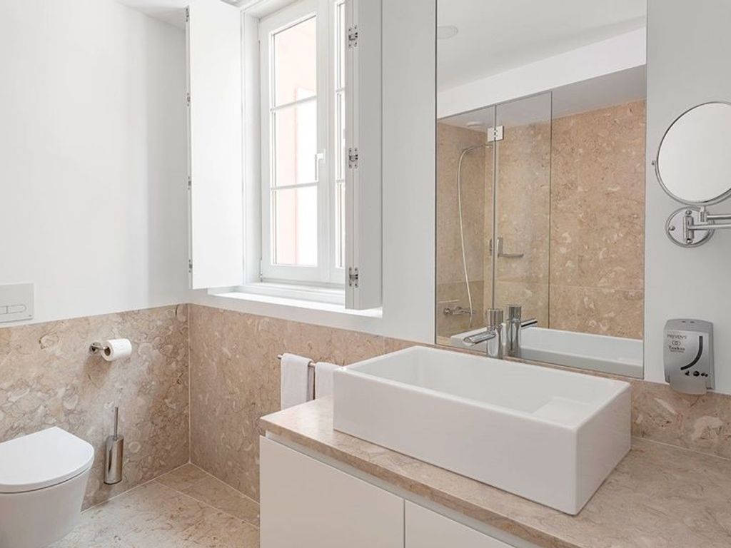 TANDEM PALACIO ALFAMA SUITES