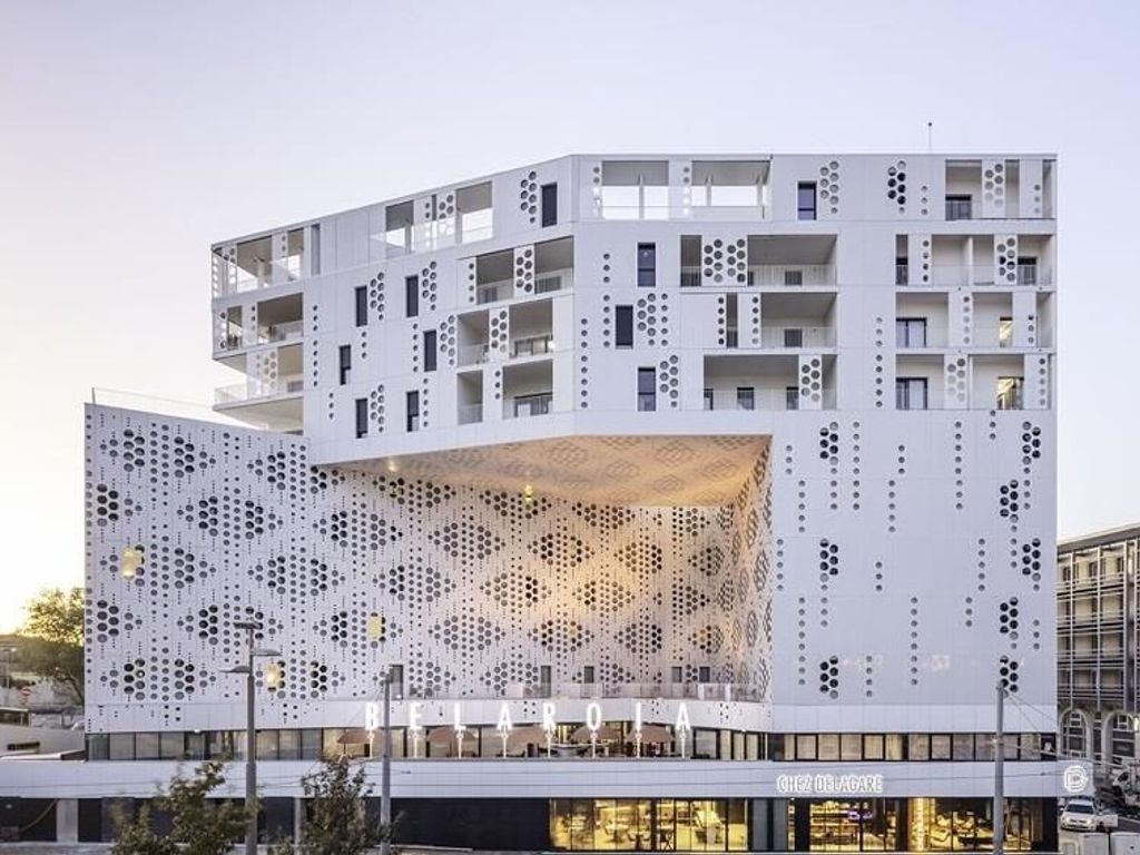 HOTEL BELAROIA