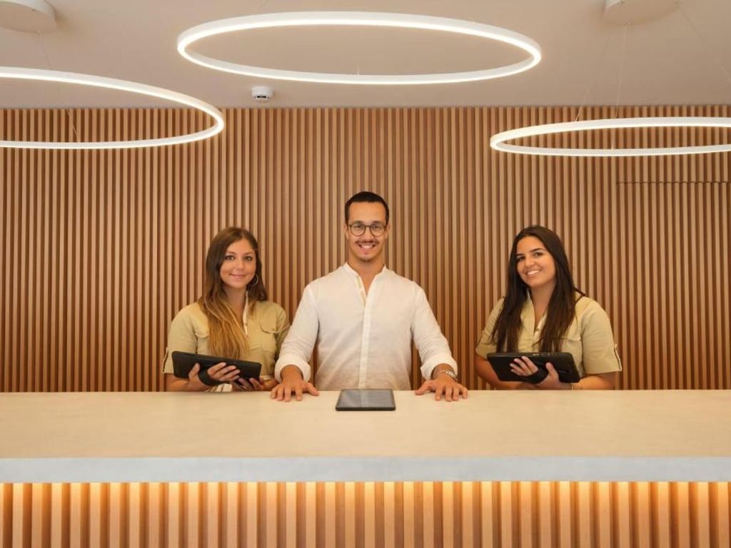 MALIBU FOZ HOTEL