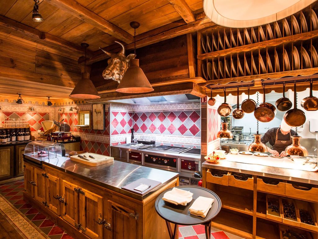 HOTEL ALPEN RUITOR
