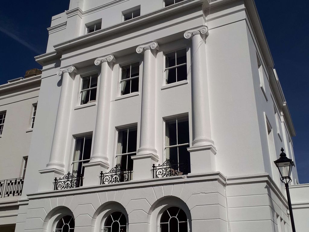 ANGLESEY HOTEL