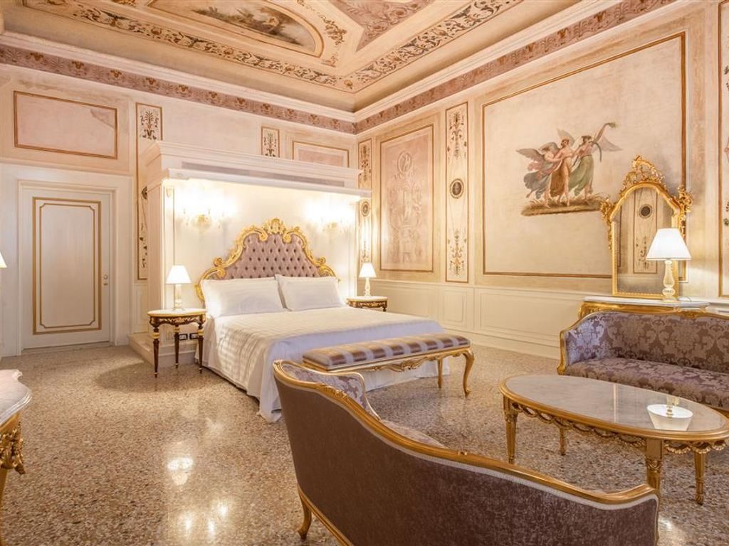 Ca Bonfadini Historic Experience