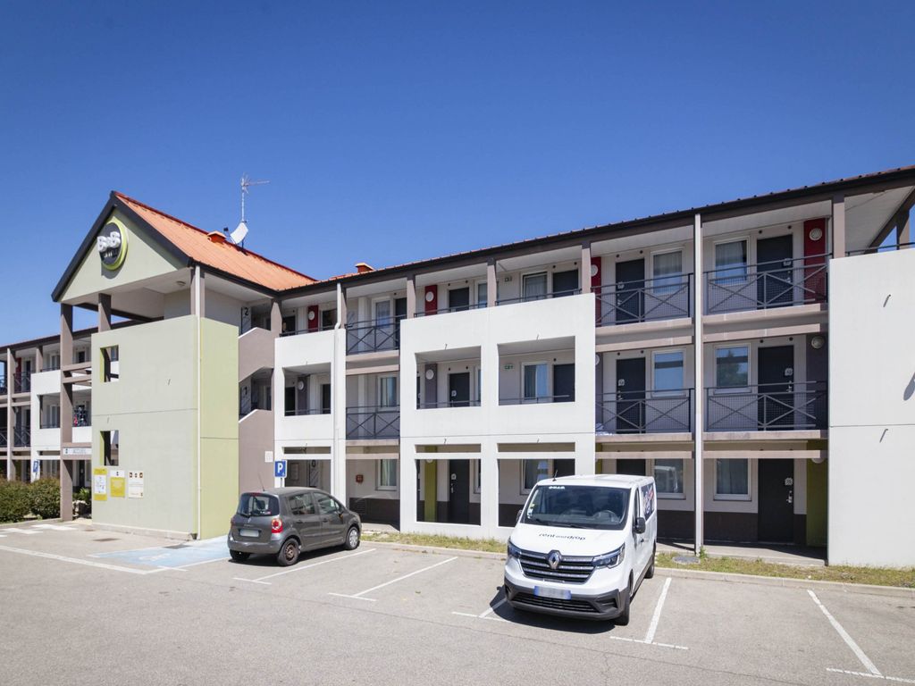 B&B HOTEL Avignon 1