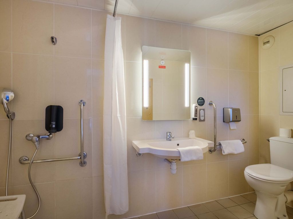 B&B HOTEL Antibes Sophia Antipolis