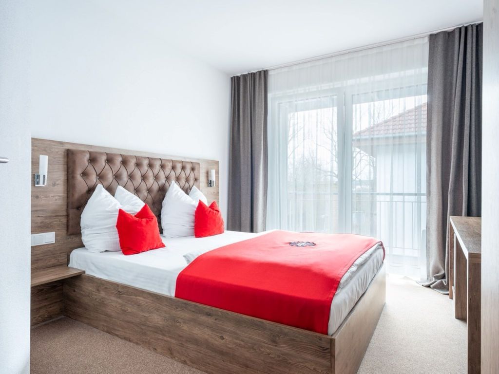 B&S Hotel