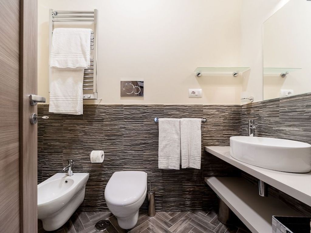 FORO ROMANO LUXURY SUITES