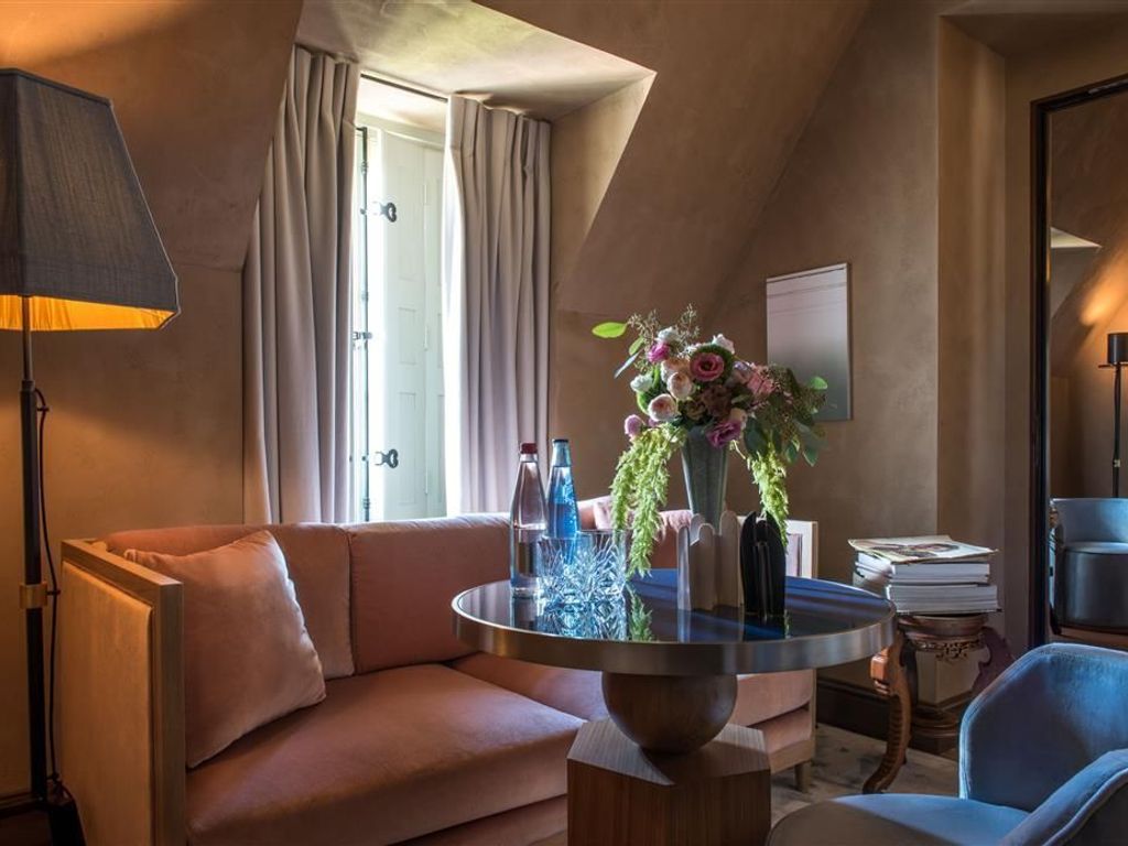 Cour des Vosges - Evok Collection
