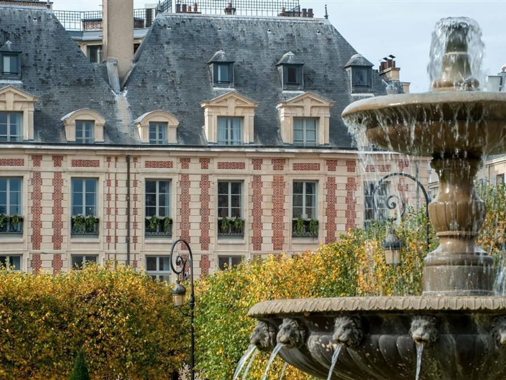 Cour des Vosges - Evok Collection