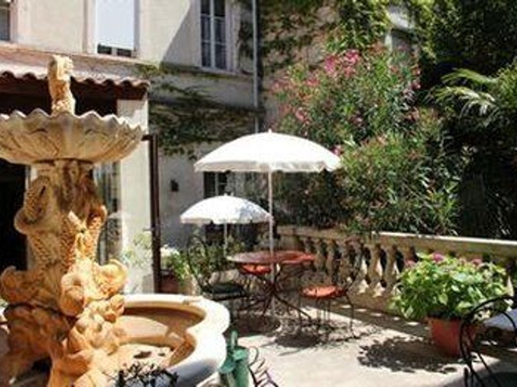 Cavaillon  Hôtel du Parc The Originals Boutique