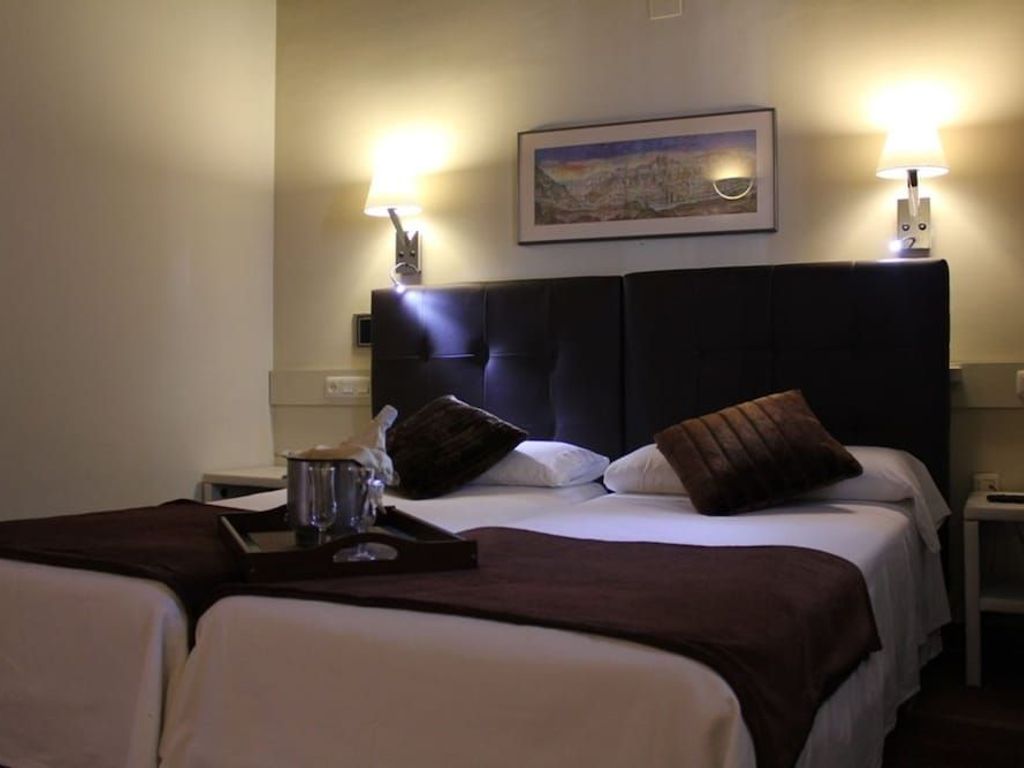 Hotel Leonor de Aquitania