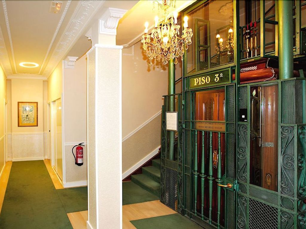 Hotel Niza
