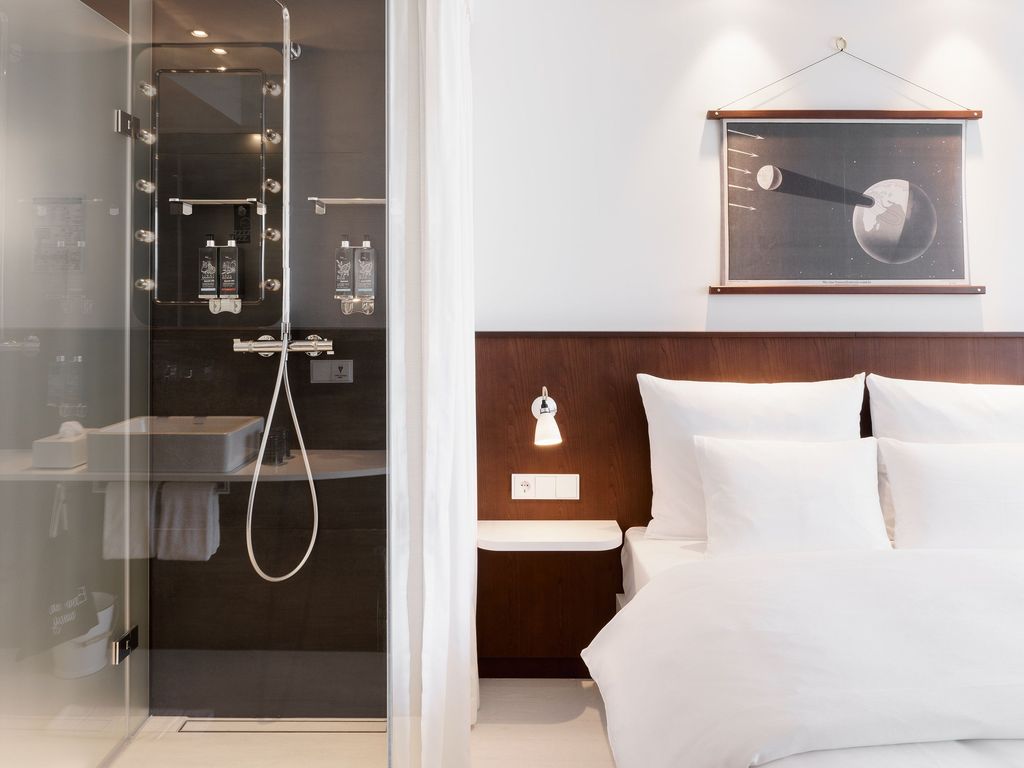 Ruby LUNA HOTEL DUSSELDORF by IHG