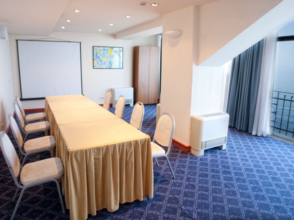 JADRAN RIJEKA A TRI.PORTFOLIO HOTEL