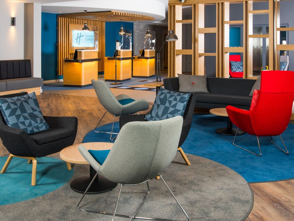 Holiday Inn Express BICESTER by IHG