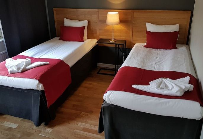 City Hotel