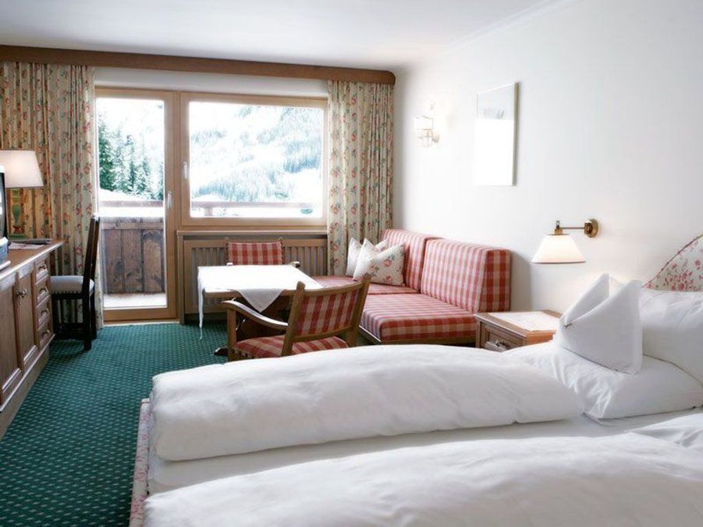 Angela Hotel