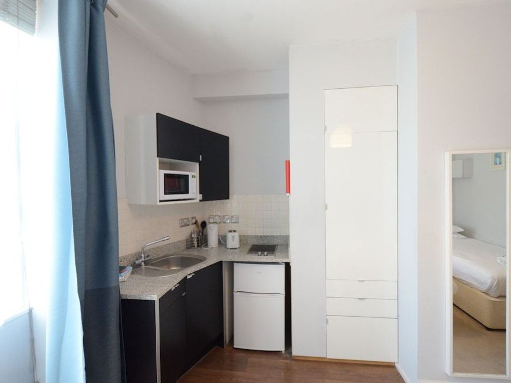 Amber Residence Hotel