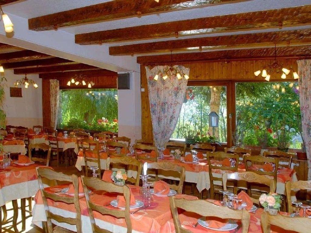 Hotel Restaurant Le Grillon