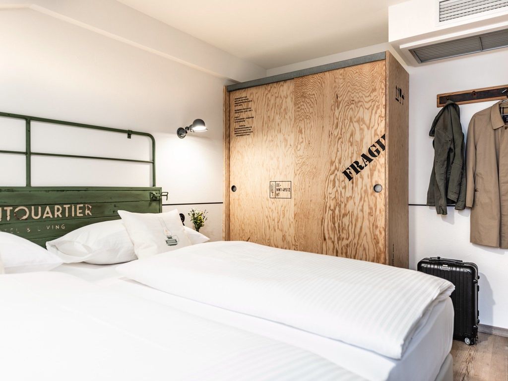 NACHTQUARTIER - Hotel & Living