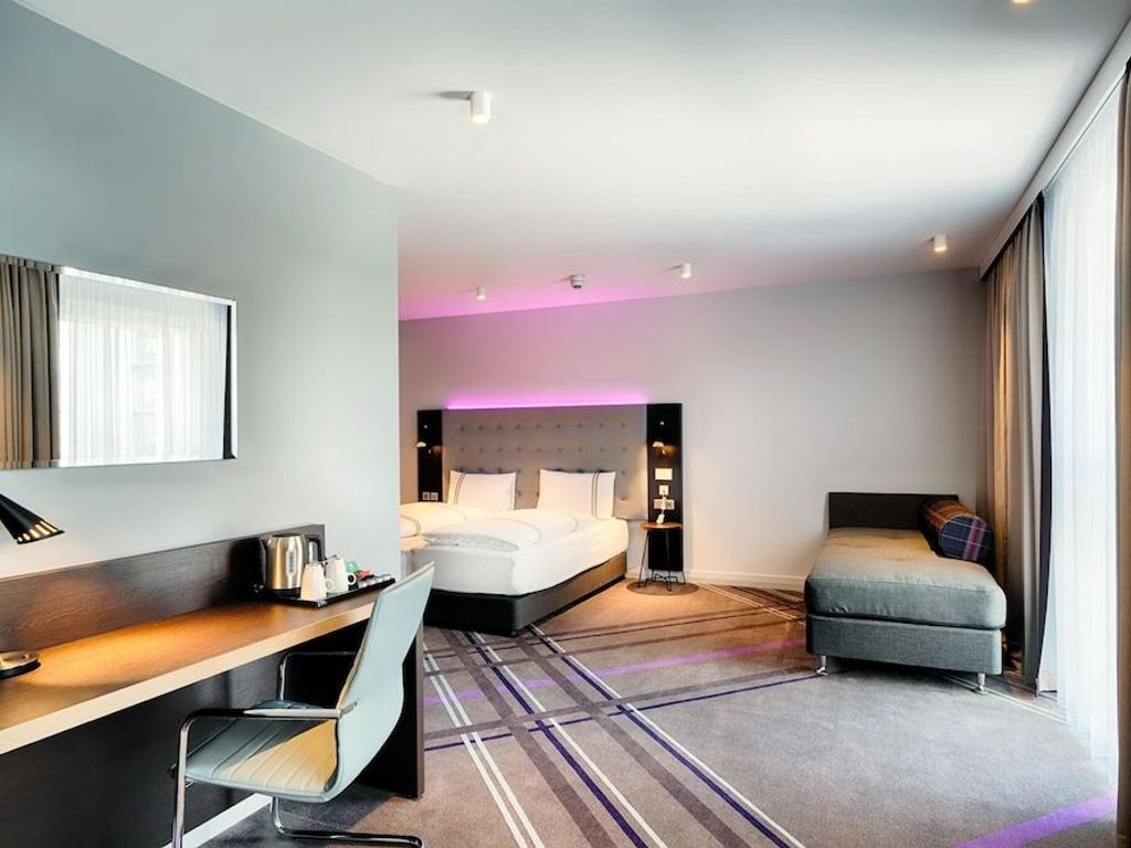 Premier Inn Darmstadt City Centre