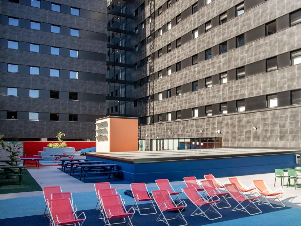 Residencia Universitaria San Mames