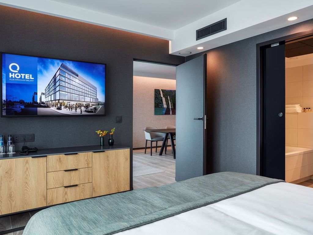Q Hotel Plus Wrocław Bielany