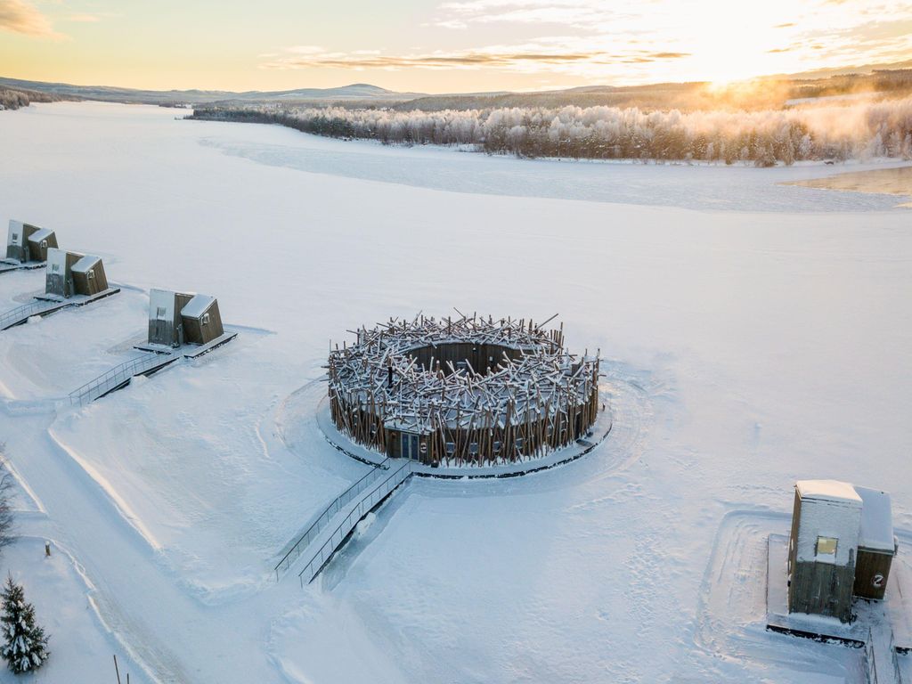 Arctic Bath