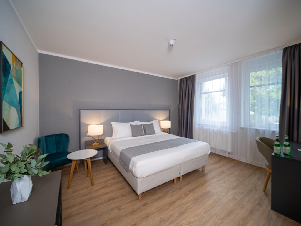 Emily Hotel