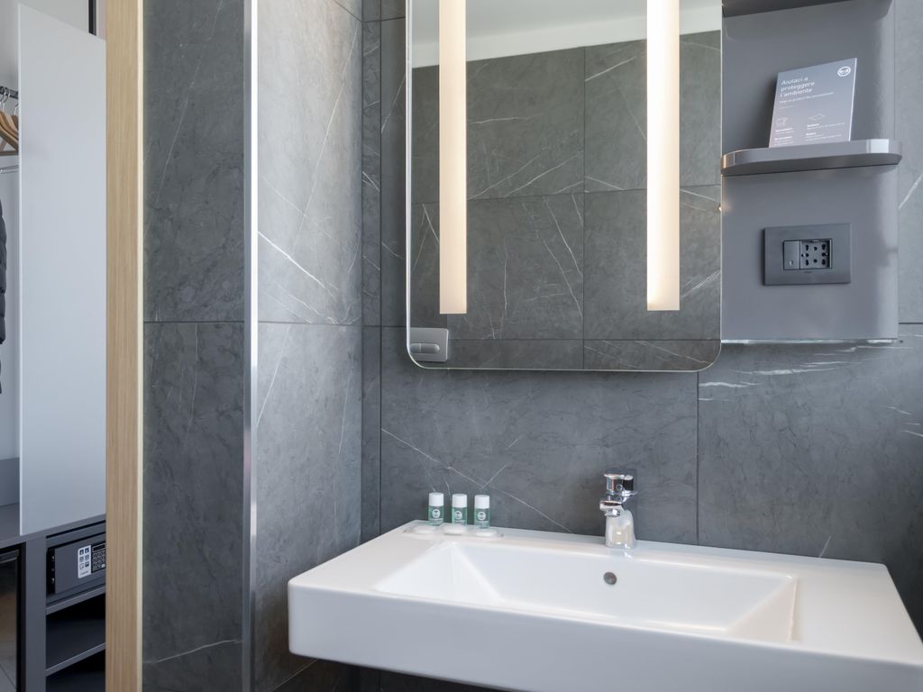 B&B Hotel Genova City Center