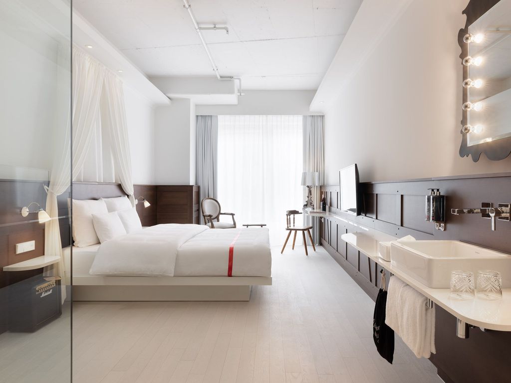 Ruby ROSI HOTEL MUNICH by IHG