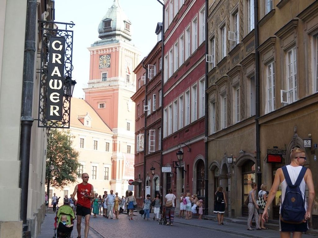 AAA STAY Castle Square Old Town